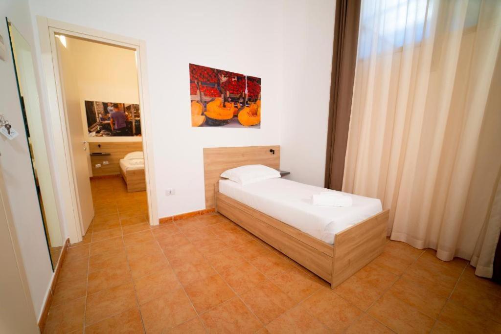 Ballaro' - Budget Hotel *