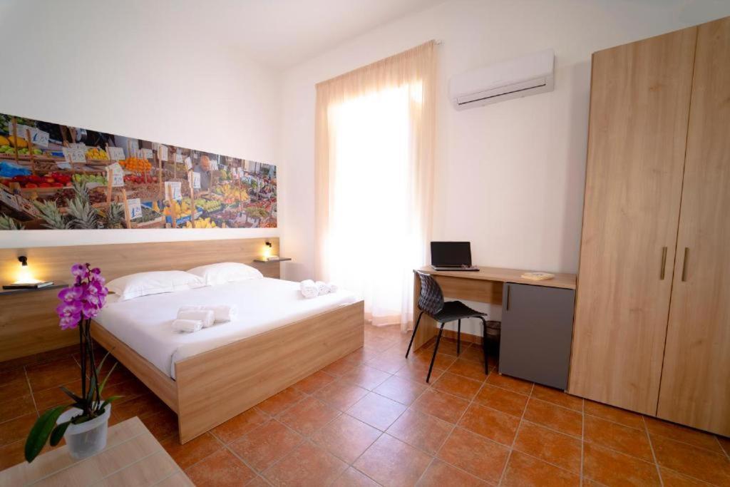 Ballaro' - Budget Hotel *
